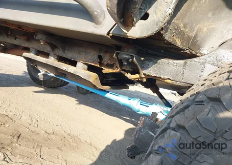 1999 Jeep Wrangler Sahara z USA, uszkodzony, nr VIN 1J4FY49S5XP465951